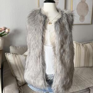 Merona Gray Faux Fur Vest